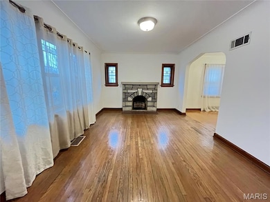 6430 Bancroft Ave, Saint Louis, MO 63109 - photo 2