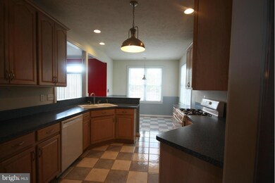 125 Brenton Ct, Stephens City, VA 22655 - photo 6