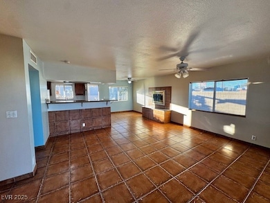 5111 Dalton Dr, Las Vegas, NV 89119 - photo 4