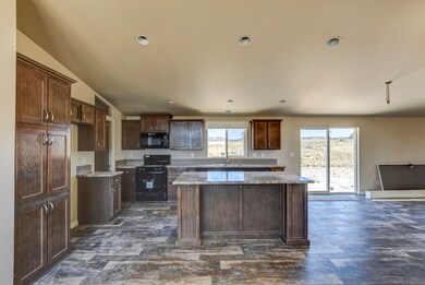2880 W Milk Ranch Trail, Paulden, AZ 86334 - photo 6
