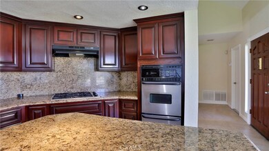 24307 Bairndale Dr, Moreno Valley, CA 92553 - photo 7