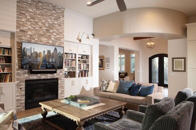trovia living:entrance