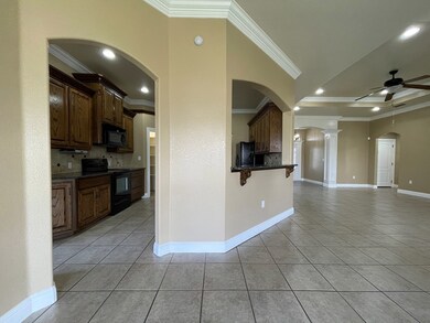 29 N Broken Bow Cir, Odessa, TX 79763 - photo 6