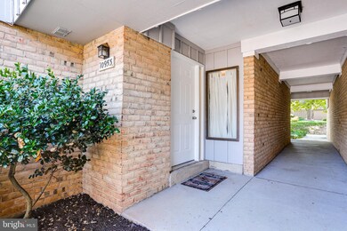 10953 Trotting Ridge Way, Columbia, MD 21044 - photo 3