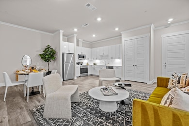 865 Limmer Loop unit 163, Hutto, TX 78634 - photo 6