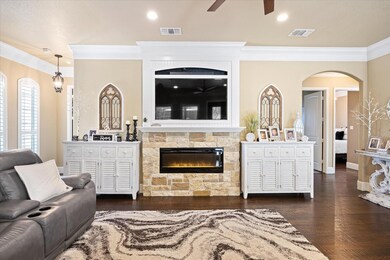 3927 Laramie Dr, Granbury, TX 76049 - photo 6