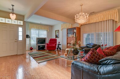 69 Londonberry Dr, Holmdel, NJ 07733 - photo 3