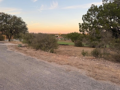 304 Red Wine, Horseshoe Bay, TX 78657 - photo 3