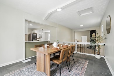 427 Old St Rt 122, Clearcreek Twp., OH 45036 - photo 4