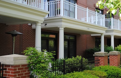 1802 Admiral Ct unit 153, Glenview, IL 60026 - photo 3