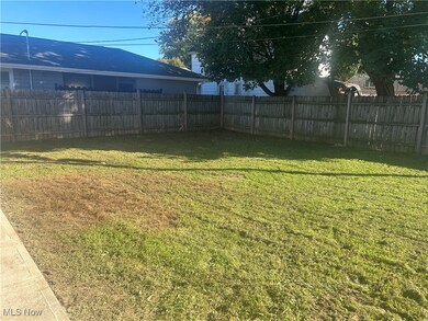 931 Vine St, Coshocton, OH 43812 - photo 6