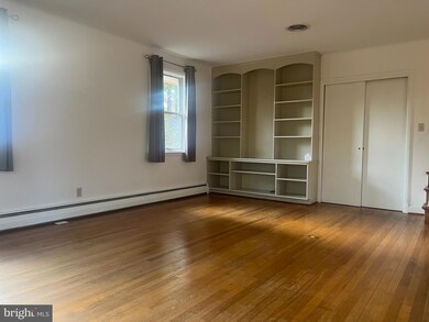 212 Elpin Dr W, Catonsville, MD 21228 - photo 6