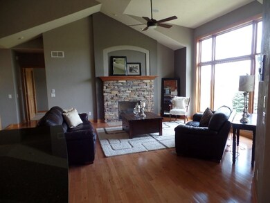 616 Bergamont Blvd, Oregon, WI 53575 - photo 5