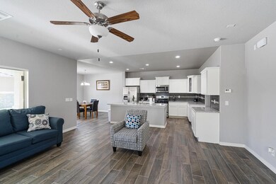 797 Pixton Rd-4