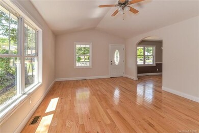 156 Marietta St, Asheville, NC 28803 - photo 6