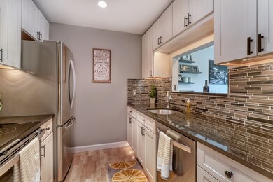 Crescent Park Condominiums unit 503, Woburn, MA 01801 - photo 2