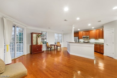 265 Victoria Dr unit A2, Bridgewater, NJ 08807 - photo 4