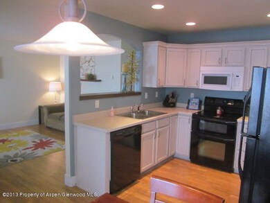 Kitchen - living