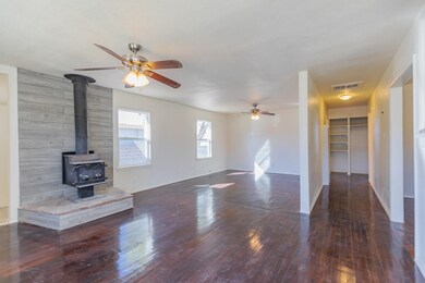 609 Monroe Ave, Alamogordo, NM 88310 - photo 4