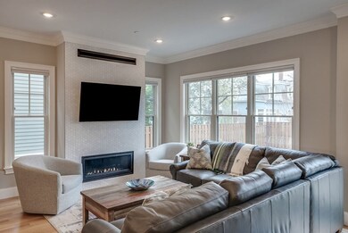 17 Elmwood St unit 2, Somerville, MA 02144 - photo 4