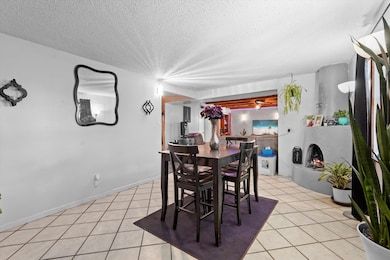 1724 Coe Rd SW, Albuquerque, NM 87105 - photo 5