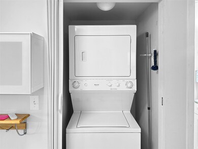 Colony Point Condominiums unit 116, Pembroke Pines, FL 33026 - photo 5