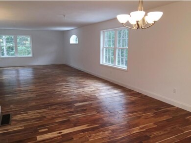 207 Monarch Ave, Goffstown, NH 03045 - photo 4