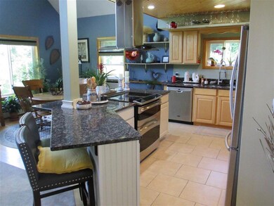 49 Sullivan Center Rd, Keene, NH 03431 - photo 2