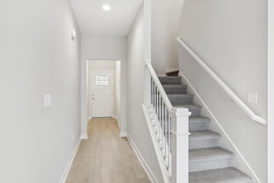 165 Aerie Cir unit 102, Brookfield, WI 53045 - photo 5