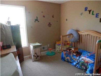 571 Forest Ridge Dr, Mount Washington, KY 40047 - photo 7