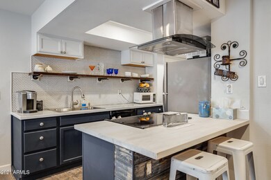 10420 N 9th St unit 2, Phoenix, AZ 85020 - photo 5