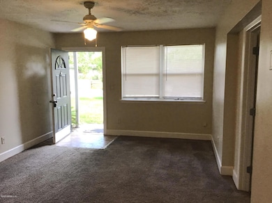 6723 Cotton Tail Ln, Jacksonville, FL 32210 - photo 3