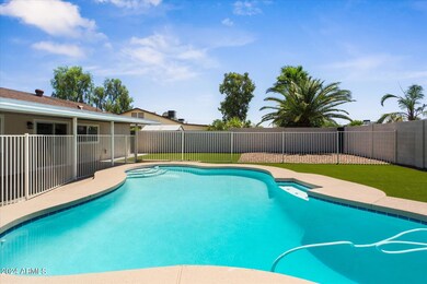 829 W Watson Dr, Tempe, AZ 85283 - photo 5