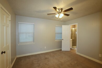 14251 Limerick Ln, Tomball, TX 77375 - photo 7