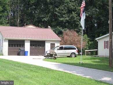 3786 Brownton Rd, Felton, PA 17322 - photo 4