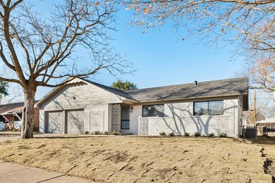 740 Oakwood Ave, Hurst, TX 76053 - photo 2