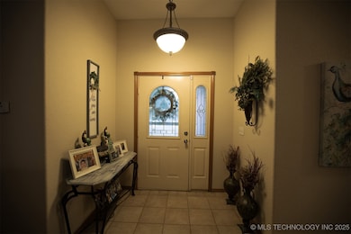 213 Laurel St, Lone Grove, OK 73443 - photo 3