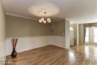 2554 James Monroe Cir, Herndon, VA 20171 - photo 5