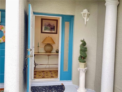 6112 Mandalay Cir unit 67, Naples, FL 34112 - photo 5