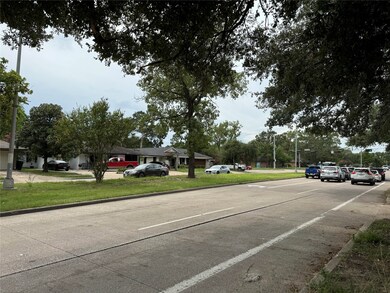 5418 W 43rd St, Houston, TX 77092 - photo 4