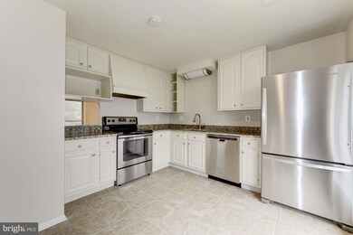 2885 Madeira Ct, Woodbridge, VA 22192 - photo 4