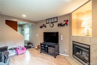 7327 Pioneer Hwy unit 7327, Stanwood, WA 98292 - photo 3