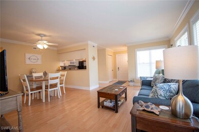 515 Club Side Dr, Naples, FL 34110 - photo 5