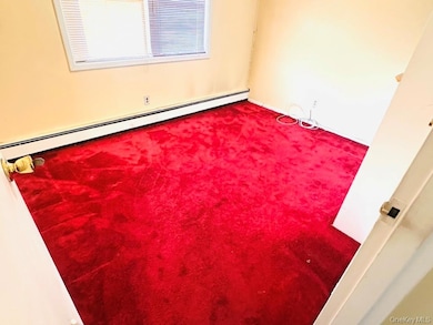 700 Broadway unit 26, Amityville, NY 11701 - photo 3