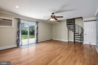 28 Alder Ln, Levittown, PA 19055 - photo 3