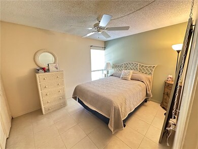 835 18th St unit 310, Vero Beach, FL 32960 - photo 3