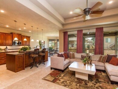 Open Kitchen