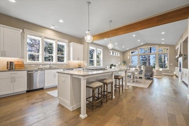 6815 S Wilcox Ln, Spokane, WA 99206 - photo 4