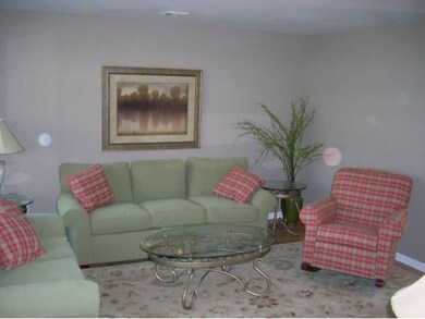 38 Maple St unit 5, Derry, NH 03038 - photo 7