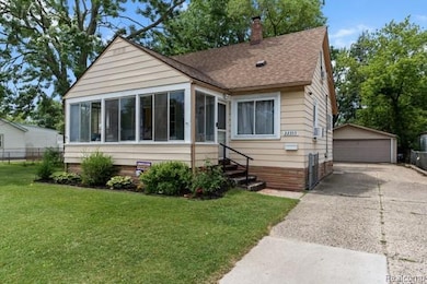 22355 Curie Ave, Warren, MI 48091 - photo 2